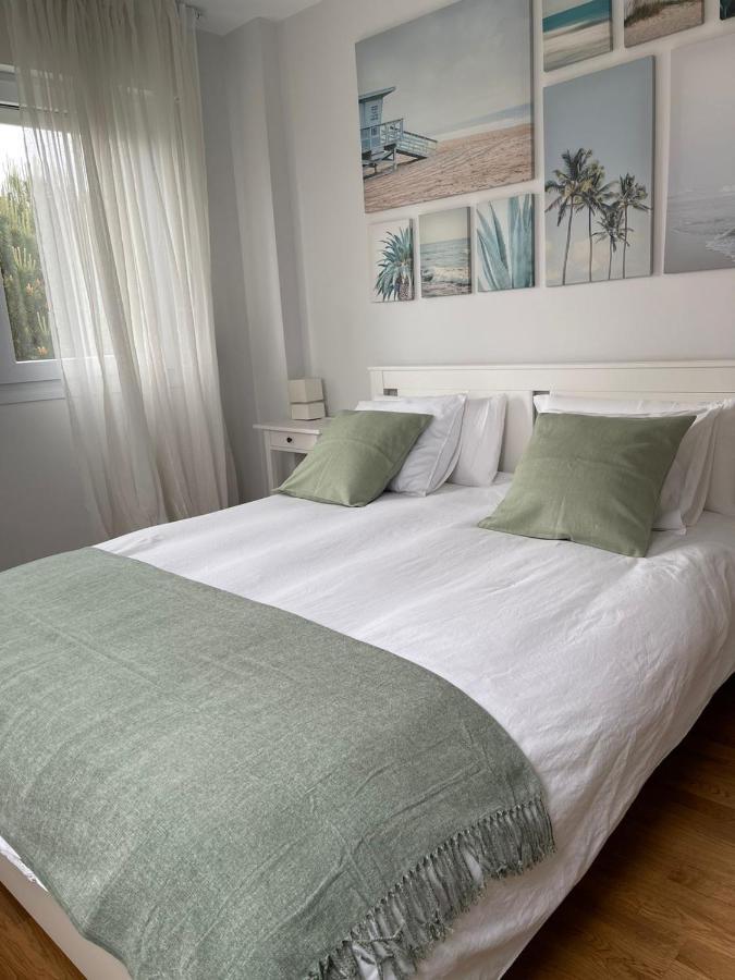 Valdenoja-Sardinero Apartment Suite Beach Σανταντέρ Εξωτερικό φωτογραφία